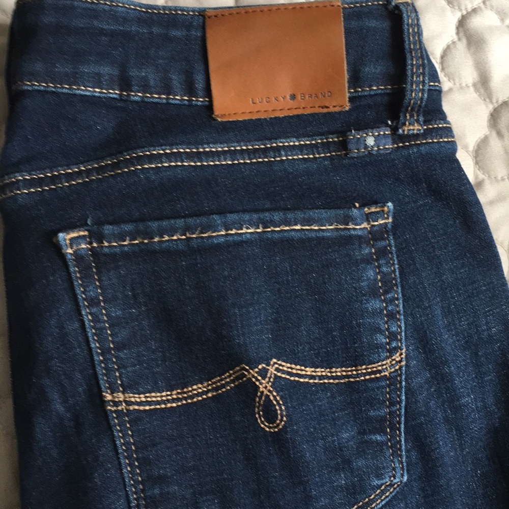 Jeans - Picture 2 of 3